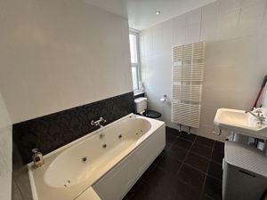 Photo 19- click for photo gallery